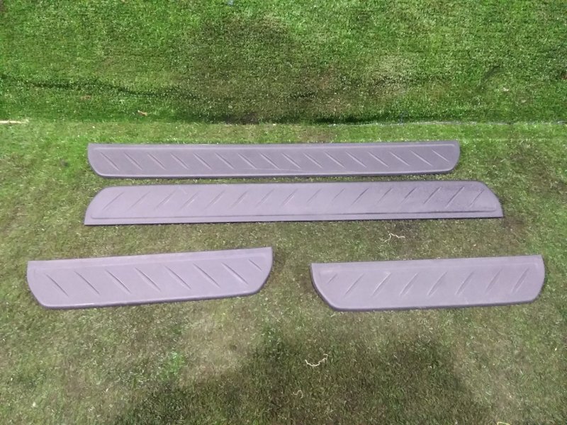 Накладка на порог салона, 700 рублей, Красноярск