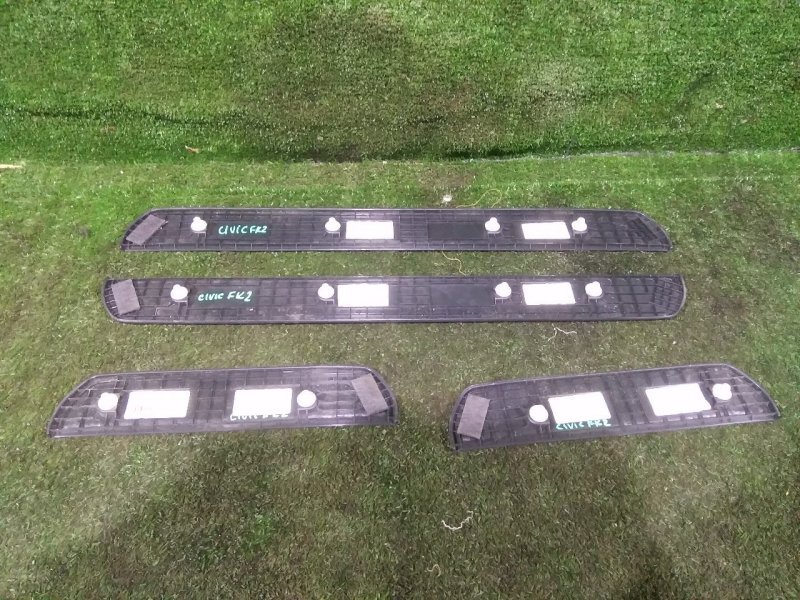 Накладка на порог салона, 700 рублей, Красноярск