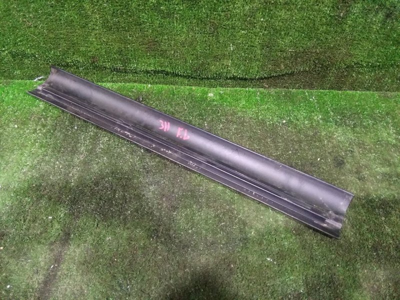 Накладка на порог салона, 200 рублей, Красноярск