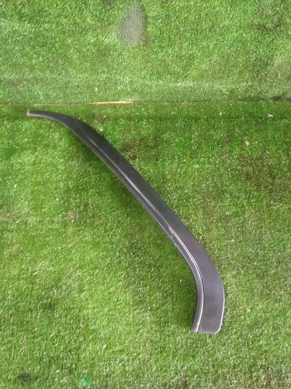 Молдинг стекла, 2000 рублей, Красноярск