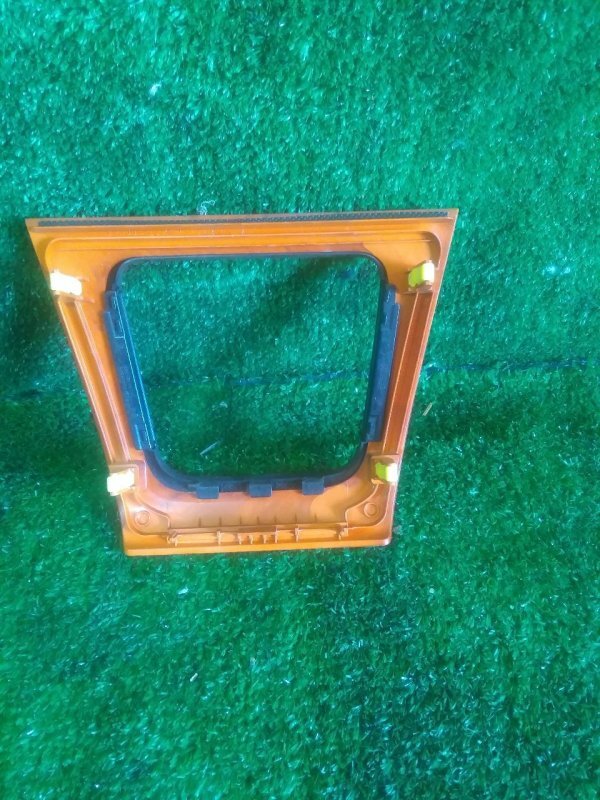 Консоль КПП, 700 рублей, Красноярск