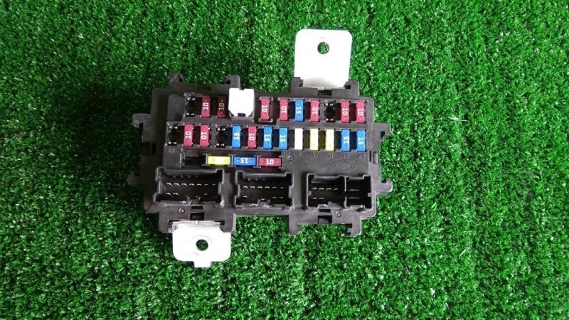 Блок предохранителей салонный, 1000 рублей, Красноярск