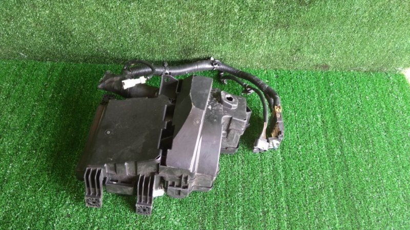 Блок предохранителей под капот, 2000 рублей, Красноярск