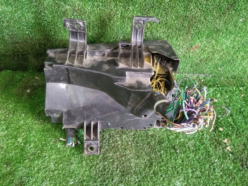 Блок предохранителей под капот, 500 рублей, Красноярск