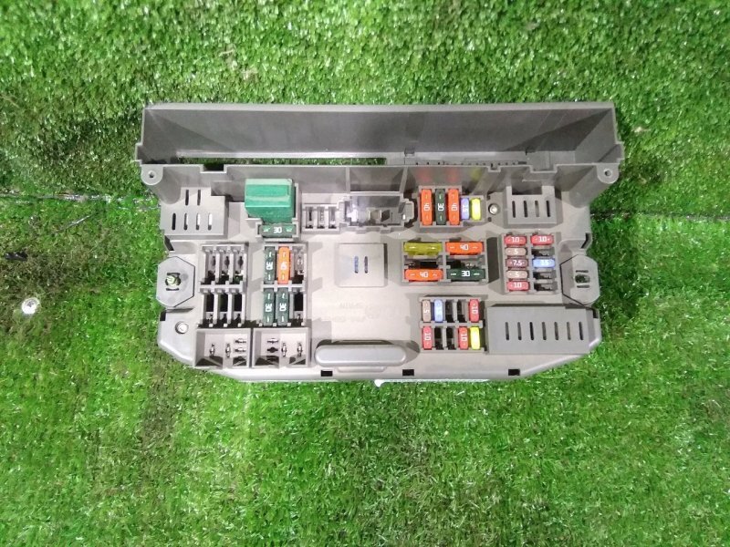 Блок предохранителей салонный, 1500 рублей, Красноярск