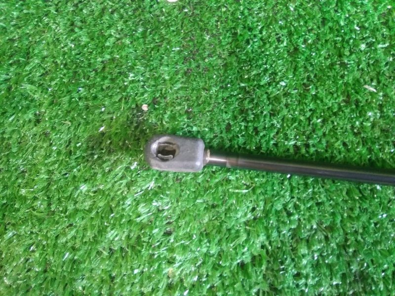 Амортизатор капота, 500 рублей, Красноярск