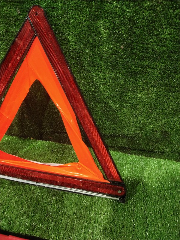 Знак аварийной остановки, 1000 рублей, Красноярск