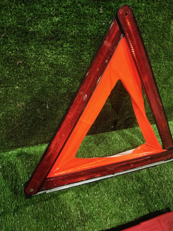 Знак аварийной остановки, 1000 рублей, Красноярск