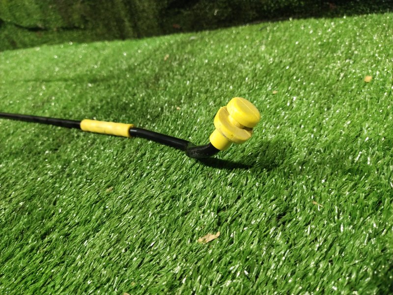 Упор капота, 2000 рублей, Красноярск