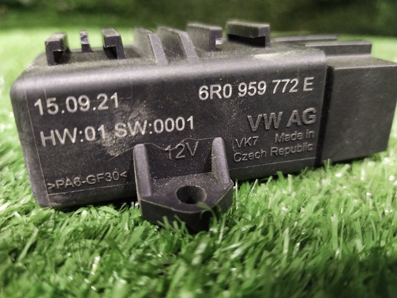 Блок управления подогревом сидений, 1000 рублей, Красноярск