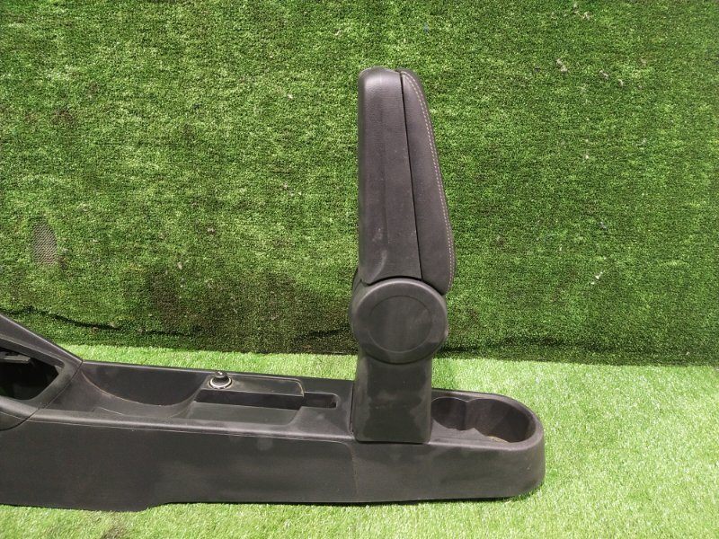 Подлокотник, 15000 рублей, Красноярск