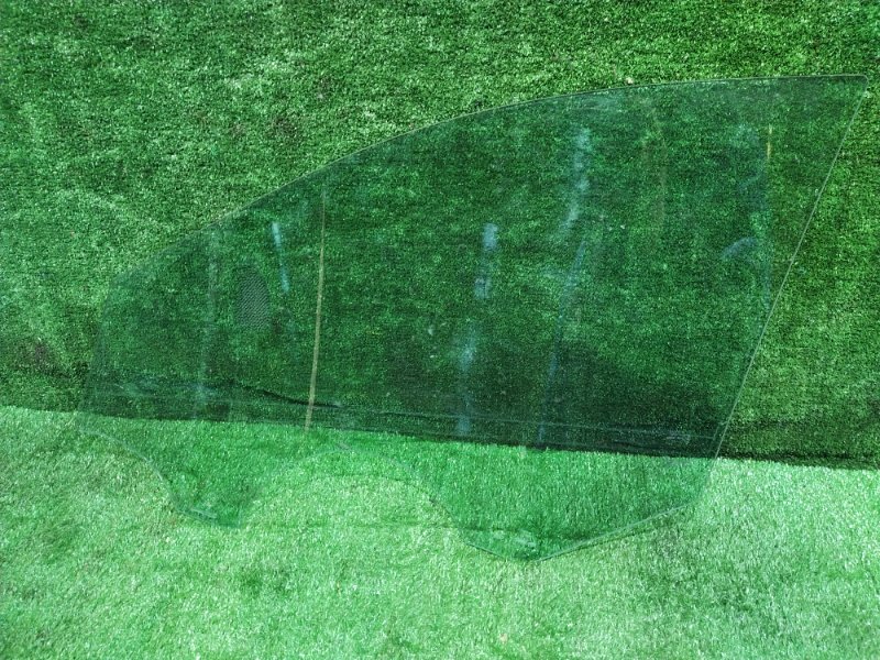 Стекло боковое, 4000 рублей, Красноярск