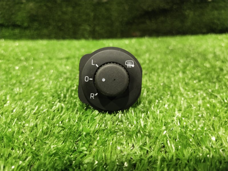 Блок управления зеркалами, 1800 рублей, Красноярск