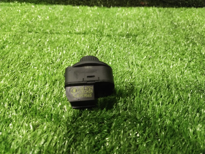 Блок управления зеркалами, 1800 рублей, Красноярск