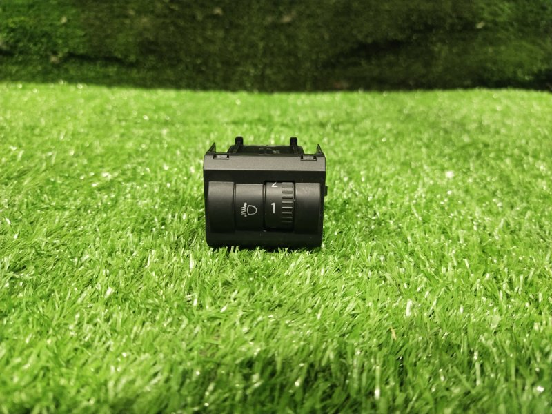 Блок управления корректора фар, 500 рублей, Красноярск