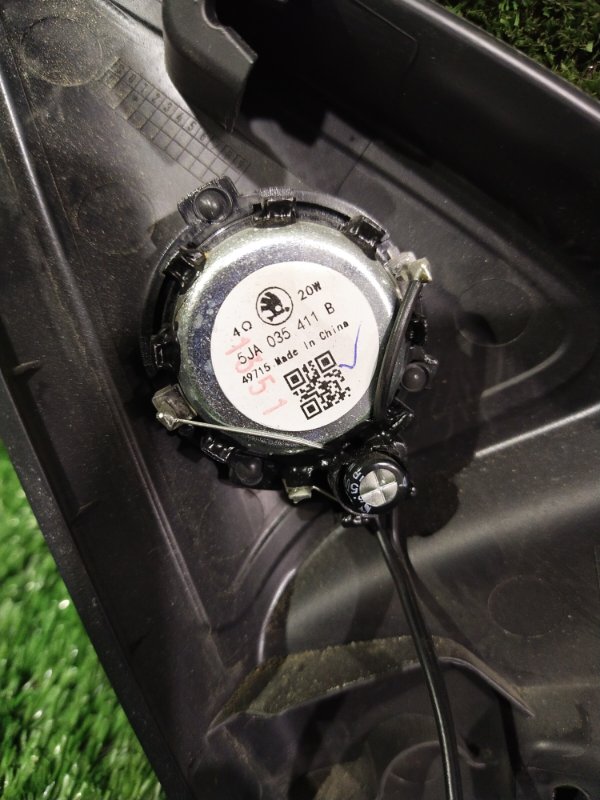 Накладка крепления зеркала, 1000 рублей, Красноярск