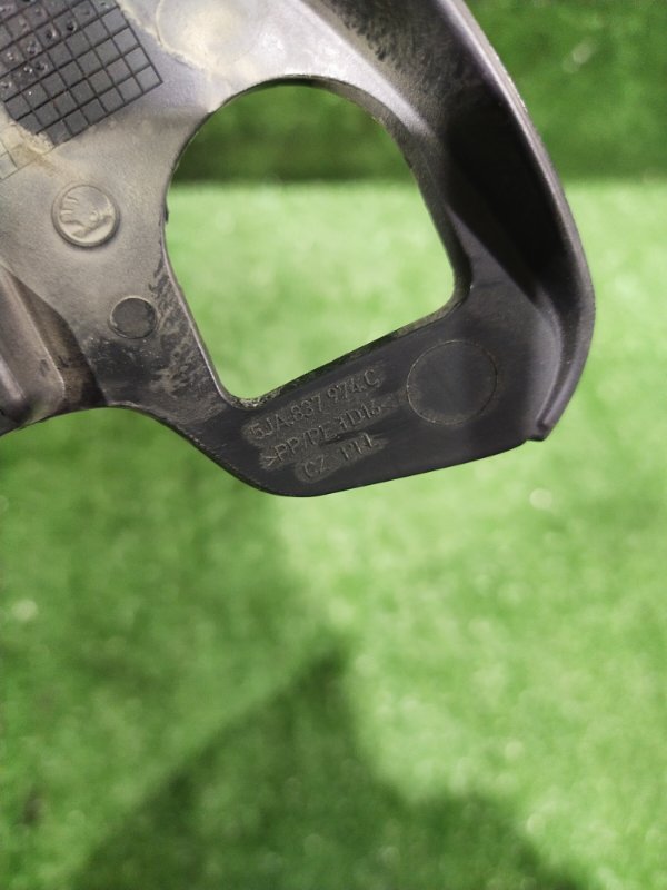 Накладка крепления зеркала, 1000 рублей, Красноярск