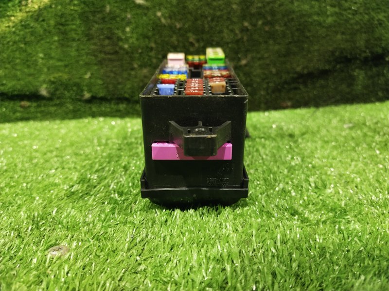 Блок предохранителей салонный, 1000 рублей, Красноярск