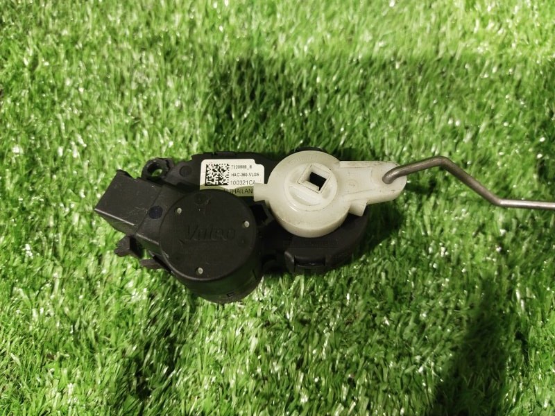 Сервопривод заслонок печки, 1700 рублей, Красноярск