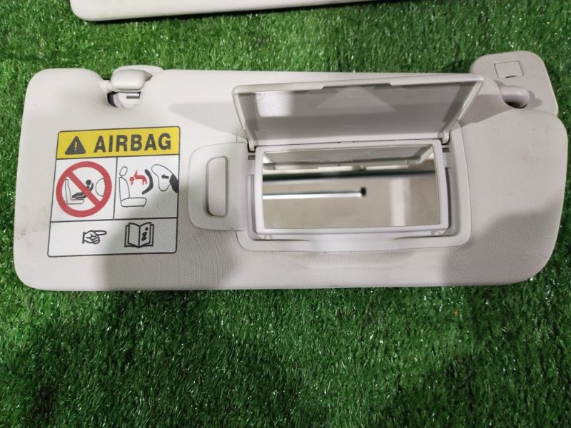 Козырек солнцезащитный, 2000 рублей, Красноярск