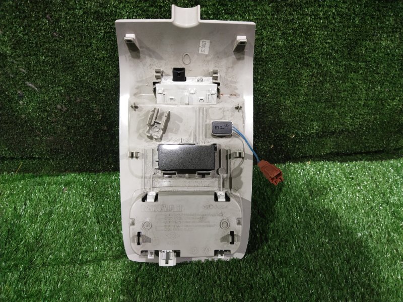 Плафон салона, 5000 рублей, Красноярск