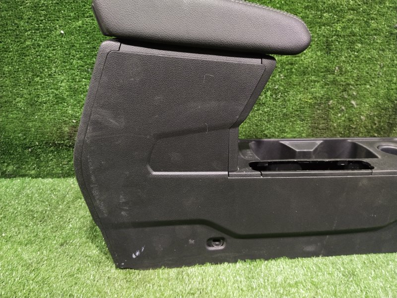 Подлокотник, 11000 рублей, Красноярск