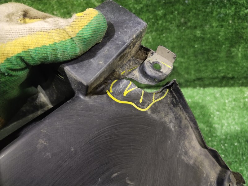 Подкрылок, 6500 рублей, Красноярск