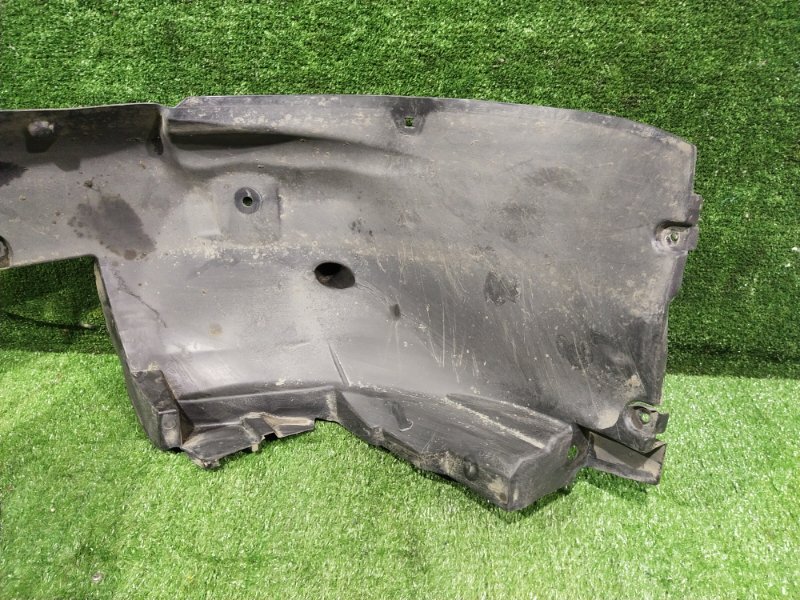 Подкрылок, 6500 рублей, Красноярск