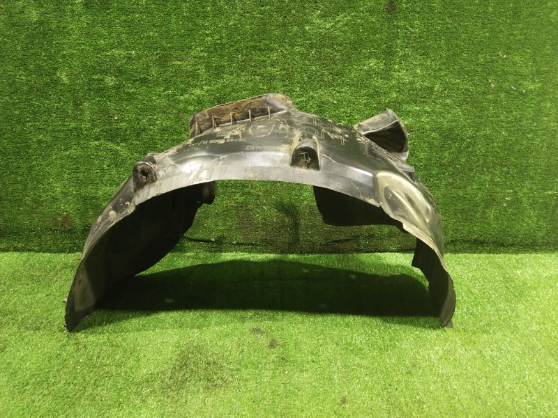 Подкрылок, 2000 рублей, Красноярск