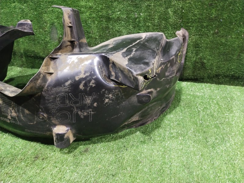 Подкрылок, 2000 рублей, Красноярск