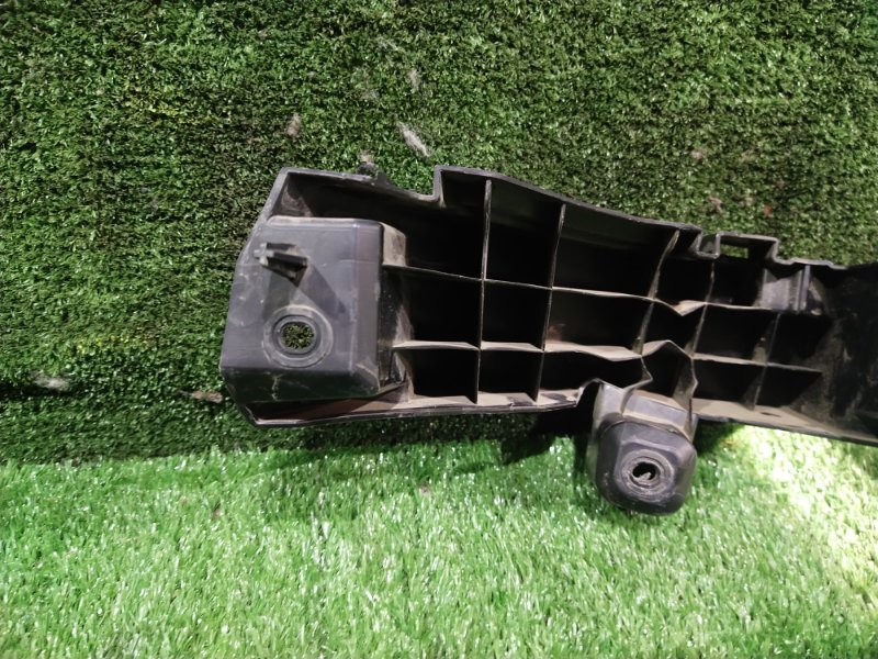 Крепление бампера, 500 рублей, Красноярск