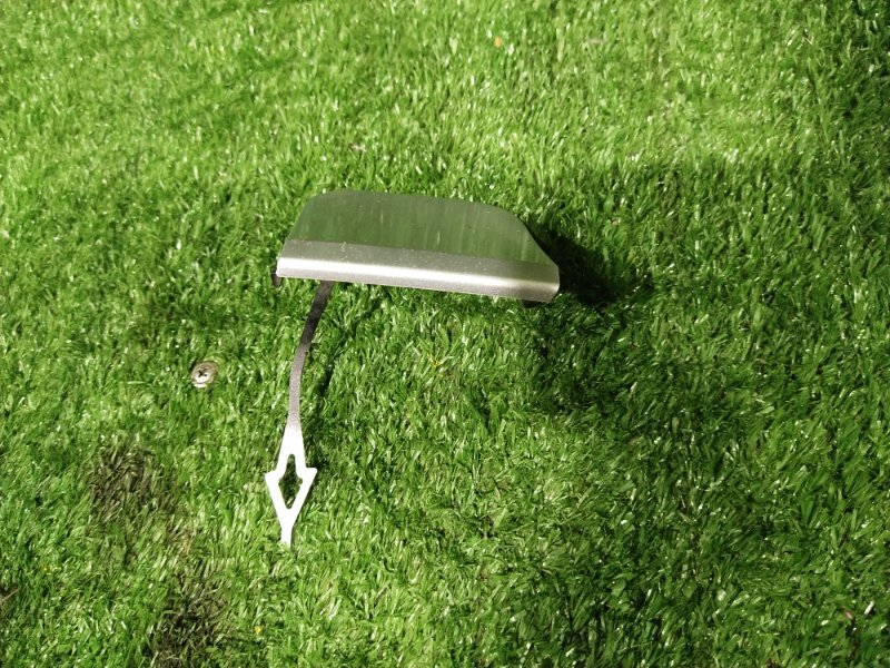 Заглушка буксировочного крюка, 1000 рублей, Красноярск