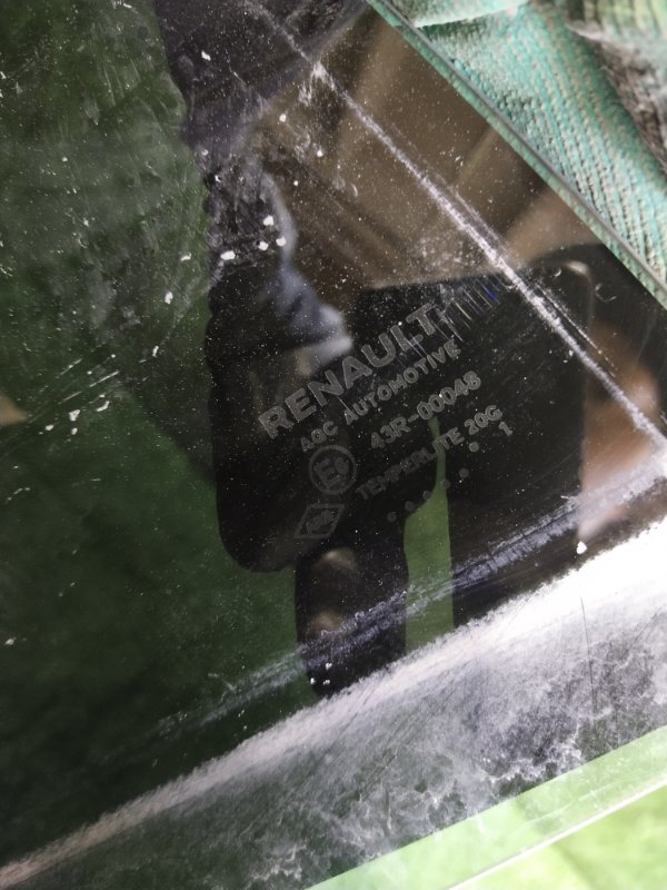 Стекло боковое, 6500 рублей, Красноярск