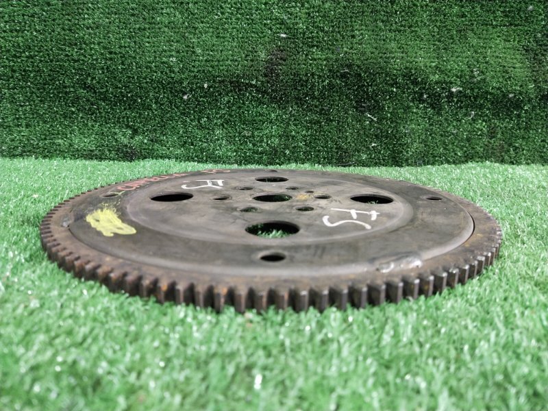 Маховик, 300 рублей, Красноярск