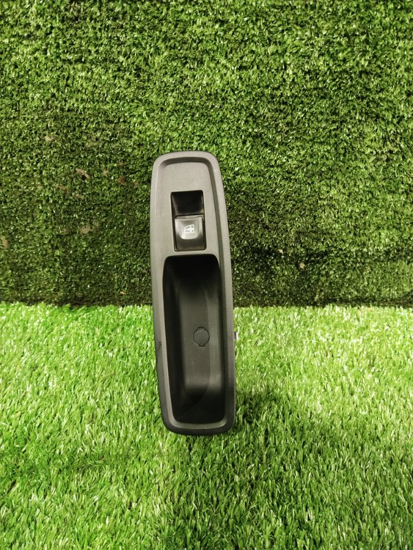 Кнопка стеклоподъемника, 1500 рублей, Красноярск