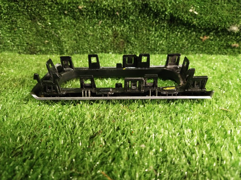 Накладка на торпедо, 1000 рублей, Красноярск