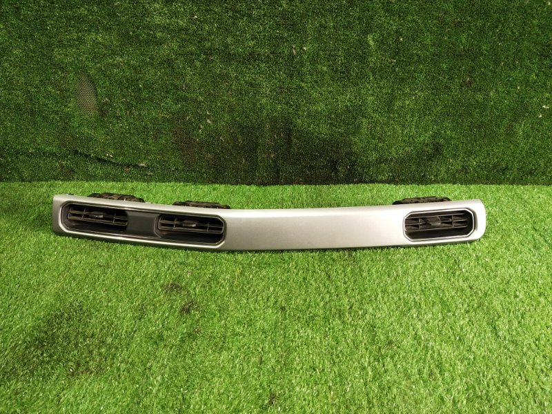 Накладка на торпедо, 5000 рублей, Красноярск