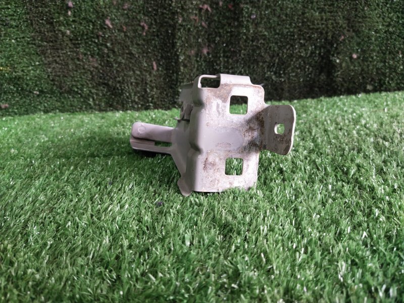 Кронштейн фары, 4000 рублей, Красноярск