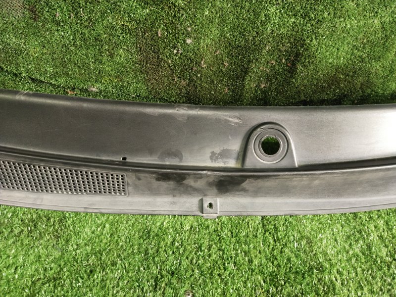 Решетка под лобовое стекло, 2000 рублей, Красноярск