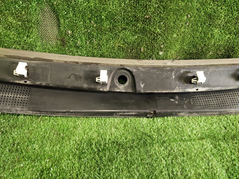 Решетка под лобовое стекло, 2000 рублей, Красноярск