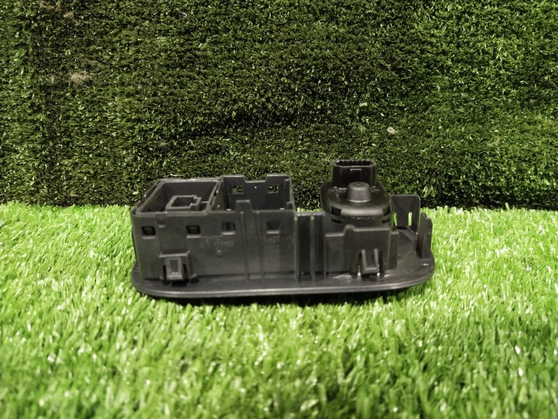 Блок управления зеркалами, 1000 рублей, Красноярск