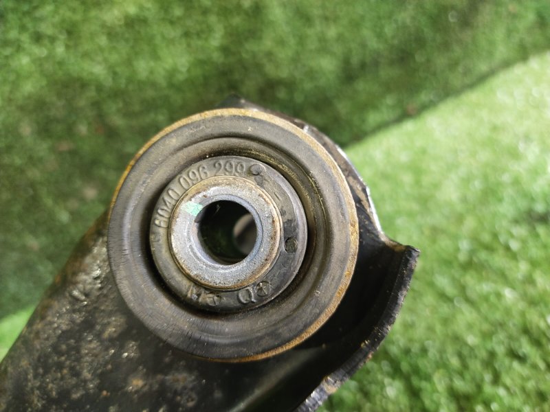 Рычаг подвески нижний, 1000 рублей, Красноярск