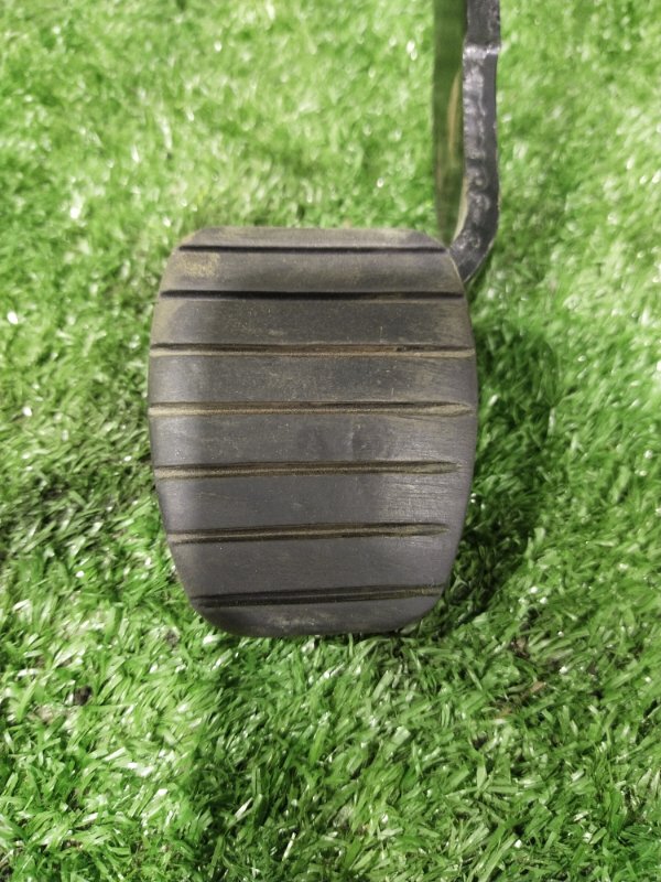 Педаль тормоза, 800 рублей, Красноярск