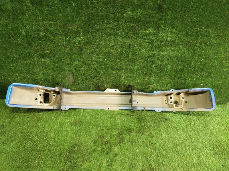 Усилитель бампера, 5500 рублей, Красноярск