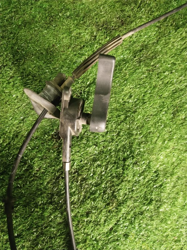 Трос замка капота, 2000 рублей, Красноярск