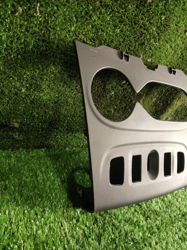 Накладка на торпедо, 500 рублей, Красноярск