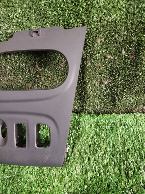 Накладка на торпедо, 500 рублей, Красноярск