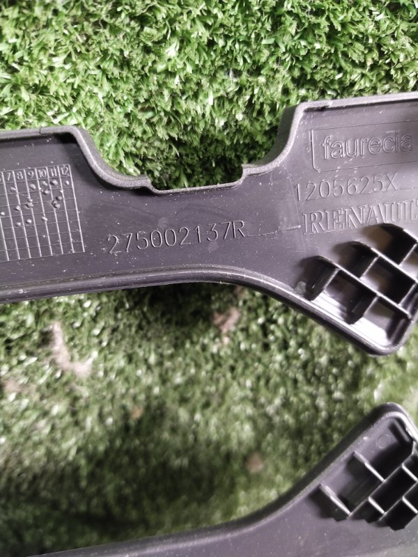 Накладка на торпедо, 500 рублей, Красноярск