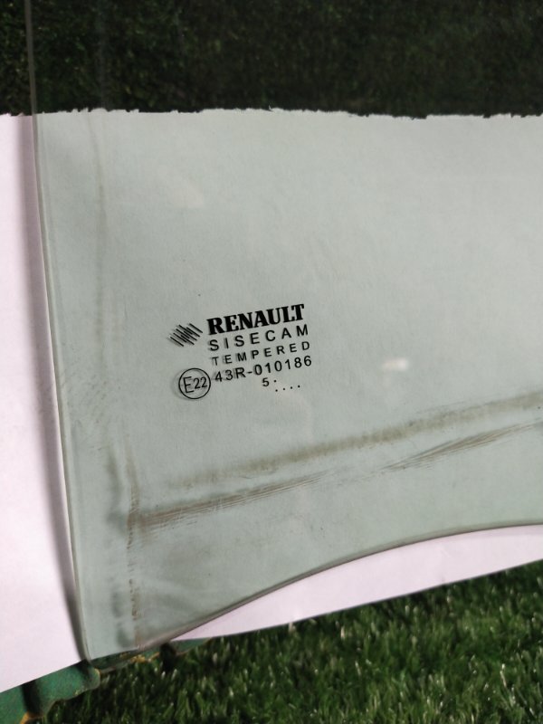 Стекло боковое, 2000 рублей, Красноярск