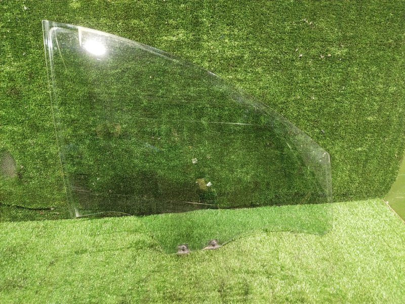 Стекло боковое, 2500 рублей, Красноярск